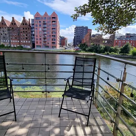 Lastadia 36 * Gdańsk